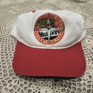 VINTAGE MARLBORO CIGARETTE SNAP BACK RED HAT ADVENTURE TEAM LIZARD